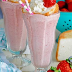Have your cake and drink it too with this Boozy Strawberry Shake!