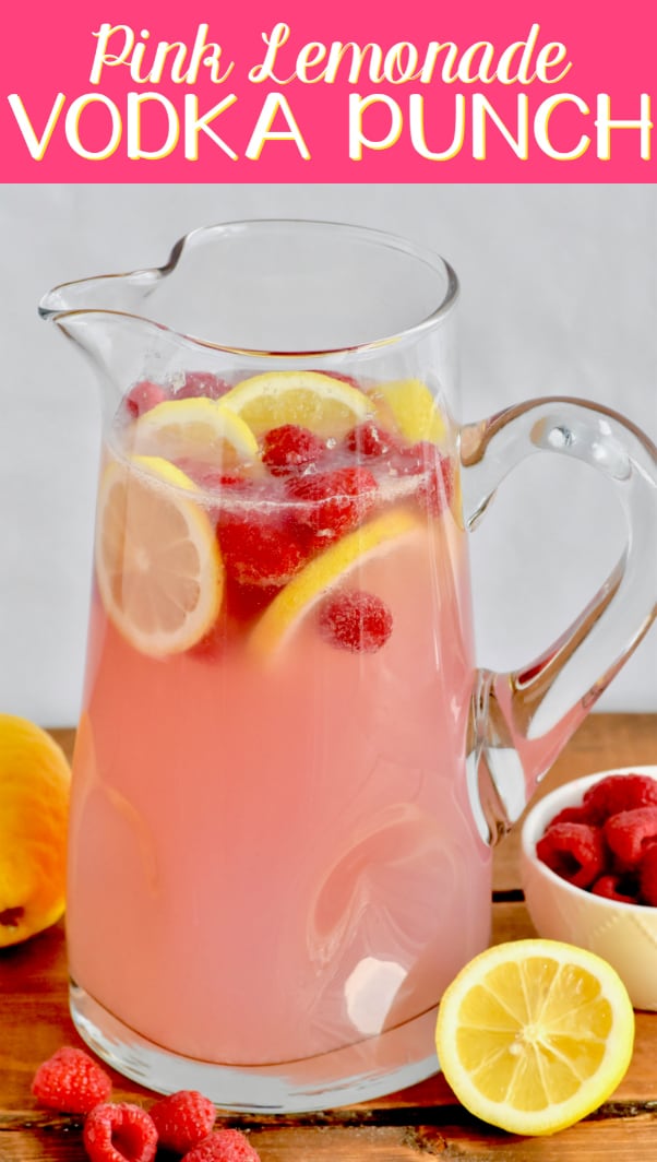 Cette recette de punch à la vodka et à la limonade rose ne contient que trois ingrédients ! !! Elle est si facile et parfaite pour une fête !