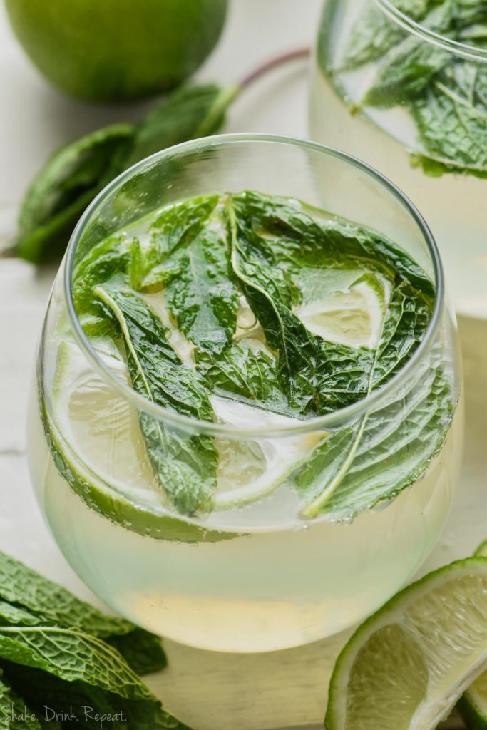 up close glass of mojito sangria