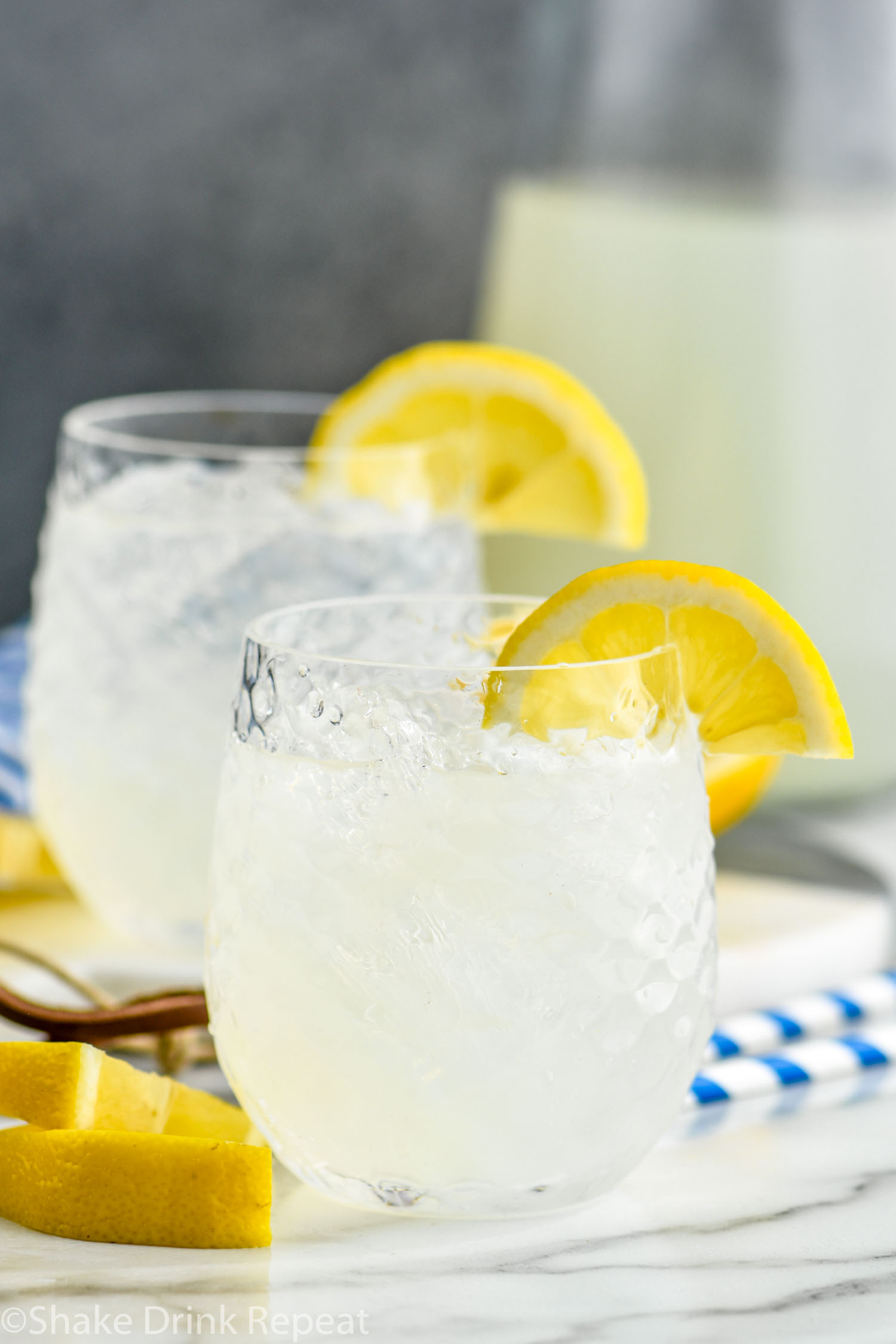 Vodka Lemonade - Shake Drink Repeat