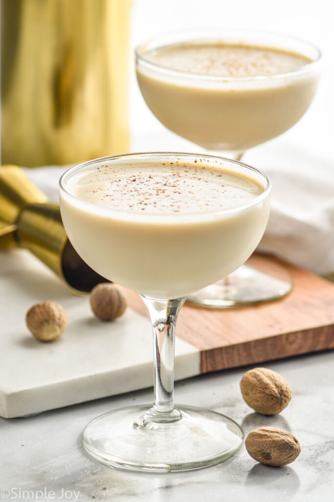 two glasses of Brandy Alexander recipe with nutmeg garnish